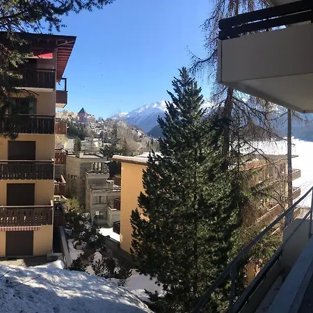 Chesa Sonnalpine B 33 公寓 *